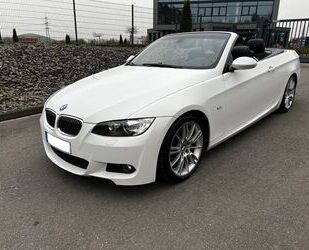 BMW BMW E93 Cabrio 335i M Paket OEM Zustand Gebrauchtwagen