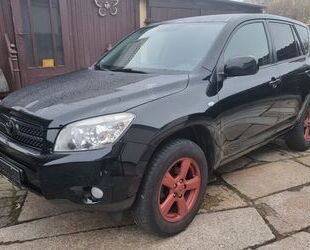 Toyota Toyota RAV4 2.0 4x4 Sol Automatik AHK TÜV 09/26 Gebrauchtwagen