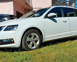 Skoda Skoda Octavia 1.6 TDI Style Combi Style Gebrauchtwagen