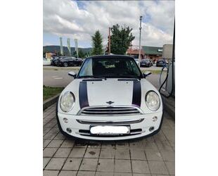 Mini MINI Cooper Coupé 1,6l 115 PS, 5 Ganggetriebe Gebrauchtwagen