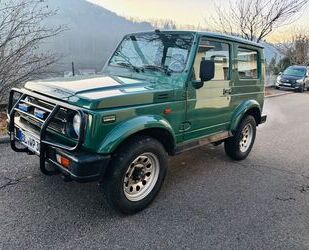 Suzuki Suzuki SJ Samurai Deluxe Limousine Deluxe Gebrauchtwagen