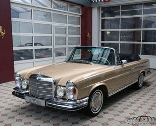 Mercedes-Benz Mercedes-Benz 280 SE 3.5 Cabrio Gebrauchtwagen