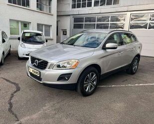 Volvo Volvo XC60 Momentum AWD Gebrauchtwagen