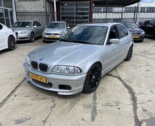 BMW BMW 3-serie 328i Executive Gebrauchtwagen