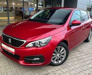 Peugeot Peugeot 308 1.2 12V e-THP / PureTech Navi Kamera A Gebrauchtwagen