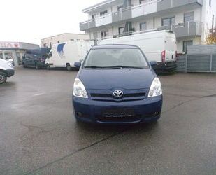 Toyota Toyota Corolla Verso 2.2 D-CAT Sol Klimaautomatik Gebrauchtwagen