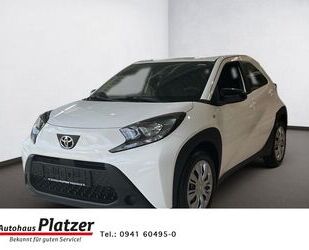 Toyota Toyota Aygo X 1,0 l Business Edition inkl. Sitzhei Gebrauchtwagen