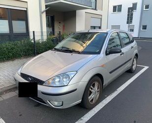 Ford Ford Focus 1.6 Finesse | 100 PS | Silber Gebrauchtwagen