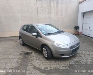 Fiat Fiat Grande Punto 1.4 8V Active Active Gebrauchtwagen