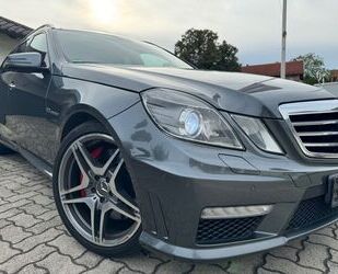 Mercedes-Benz Mercedes-Benz E 63 AMG E -Klasse T-Mo E 63 AMG*PAN Gebrauchtwagen