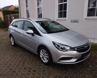 Opel Opel ASTRA K 1.6 CDTI Elegance SPORTS TOURER +Navi Gebrauchtwagen