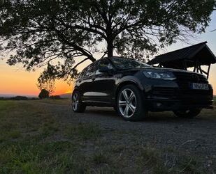 VW Volkswagen Touareg 3.0 V6 TDI Tiptronic R-Line. Gebrauchtwagen