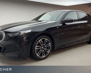 BMW BMW 520i A M-Sport,LCProf,HUD,LM19