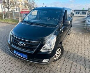 Hyundai Hyundai H-1 2.5 CRDI Travel Premium*LEDER*NAVI*PDC Gebrauchtwagen