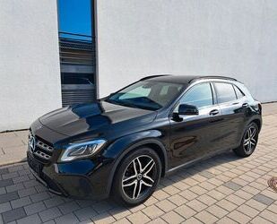 Mercedes-Benz Mercedes-Benz GLA 180 Urban*SHZ*PDC*F1*NIGHT-PAKET Gebrauchtwagen