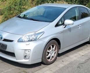 Toyota Toyota Prius 1.8-l-VVT-i Hybrid TOP GEPFLEGT Gebrauchtwagen