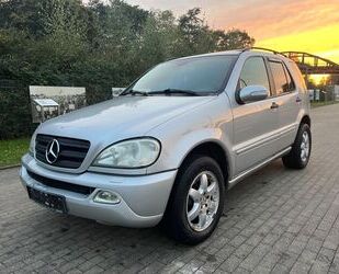 Mercedes-Benz Mercedes-Benz ML 270 CDI Inspiration Xenon-Leder-E Gebrauchtwagen