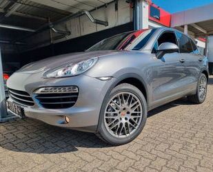 Porsche Porsche Cayenne S Diesel 4.2 V8 Scheckheft/AHK/ Gebrauchtwagen