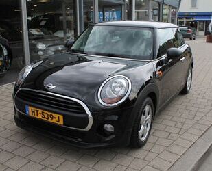 Mini MINI ONE 1.5 ONE D PEPPER Business Zwart Gebrauchtwagen