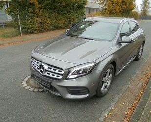 Mercedes-Benz Mercedes-Benz GLA 180 AMG-Line LED Navigation Gebrauchtwagen