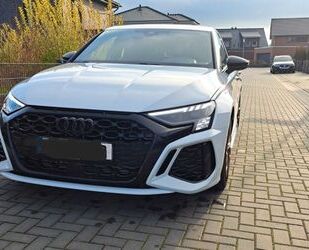 Audi Audi RS3 2.5 TFSI S tronic quattro Sportback - Gebrauchtwagen