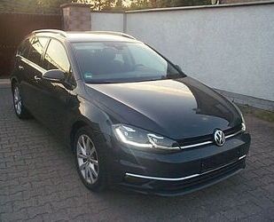 VW Volkswagen Golf 2.0 TDI SCR Highline Variant Gebrauchtwagen