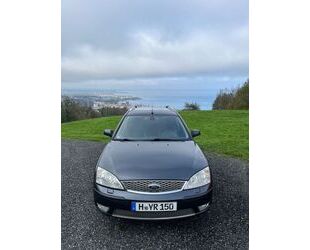 Ford Ford Mondeo 2,0 Ghia Ghia Gebrauchtwagen