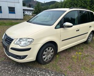 VW Volkswagen Touran Conceptline BlueMotion Gebrauchtwagen