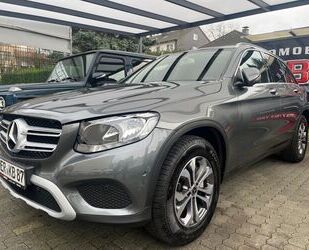 Mercedes-Benz Mercedes-Benz GLC 250 4Matic *PANO*LEDER*NAVI*AHK Gebrauchtwagen