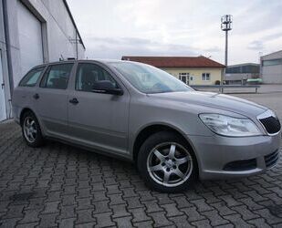 Skoda Skoda Octavia 1.6TDI Combi Radio Klima 1.Hand Gebrauchtwagen