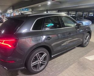 Audi Audi Auto Q5 SLine 40 TDI Quattro Gebrauchtwagen