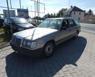 Mercedes-Benz Mercedes-Benz E 230 TE Automatik Klima H Kennzeich Gebrauchtwagen