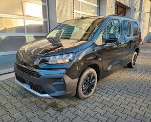 Fiat Fiat Doblo Maxi Combi 1,5 L 97 kW 6 MT 7-Sitzer Gebrauchtwagen