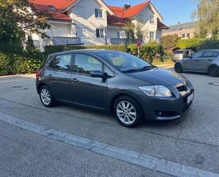 Toyota Toyota Auris Basis Klima Gebrauchtwagen