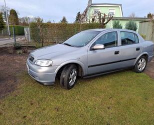 Opel Opel Astra 1.6 16V Comfort Comfort Gebrauchtwagen