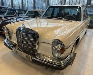 Mercedes-Benz Mercedes-Benz 280 SE 9 3.5 Autom. Limousine Schieb Gebrauchtwagen