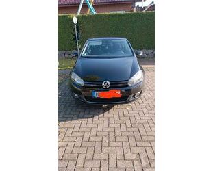 VW Volkswagen Golf 1.4 TSI 90 kW 122PS 8xfach Bereifu Gebrauchtwagen