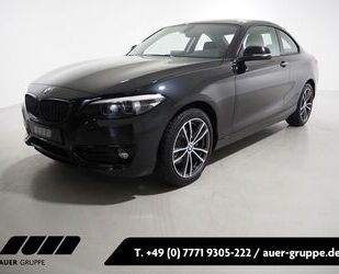 BMW BMW 220i Coupé (Sport-Line Navi LED DAB+ SHZ PDC) Gebrauchtwagen