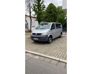 VW Volkswagen T5 Caravelle / 9 Sitzer / Flügeltüren / Gebrauchtwagen