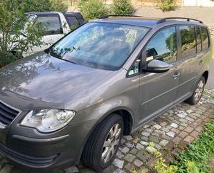 VW Volkswagen Touran 2.0 TDI 103kW DPF - Gebrauchtwagen