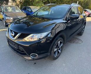 Nissan Nissan Qashqai 360° 2 Hand Navi Pano SHZ PDC Euro Gebrauchtwagen