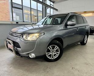 Mitsubishi Mitsubishi Outlander Instyle 4WD 2.2+7SITZER+AHK+K Gebrauchtwagen