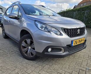 Peugeot Peugeot 2008 1.2 PureTech Blue Lion Navi/Pano/Crui Gebrauchtwagen