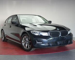 BMW BMW 330 i Sport Line Navi/ACC/Virtual/LED Gebrauchtwagen