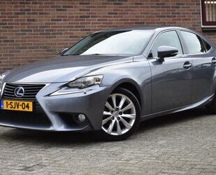 Lexus Lexus IS 300 300h Business Line 13 xenon klima Nav Gebrauchtwagen