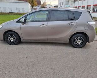 Toyota Toyota Verso 1.6l D-4D S/S Skyview Edition 5-Sitze Gebrauchtwagen