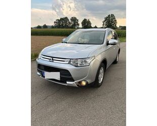 Mitsubishi Mitsubishi Outlander 2.2 DI-D ClearTec 4WD *7-Sit Gebrauchtwagen