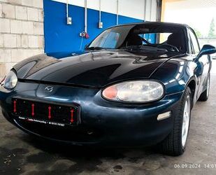 Mazda Mazda MX-5 1.6 i Roadster Gebrauchtwagen