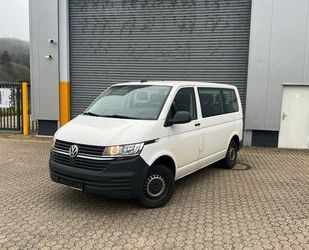 VW Volkswagen T6.1 Transporter Kombi FWD, 9-Sitzer Gebrauchtwagen