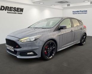 Ford Ford Focus ST 2.0 Navi+Kamera+Tempomat+PDC-h. Gebrauchtwagen